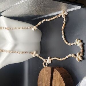 N3206 Peruvian‎ goddess seashell vacation movie prop necklace